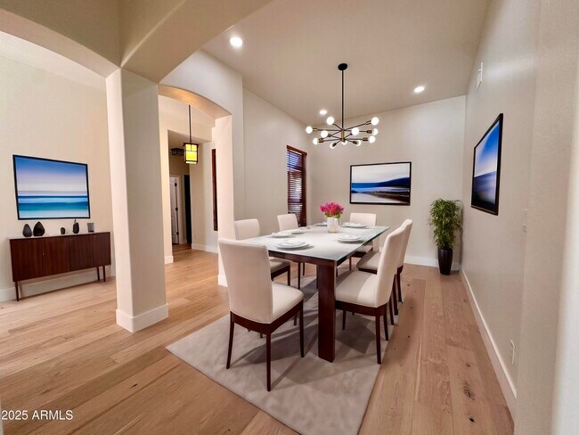 Building Photo - 4303 E Hamblin Dr