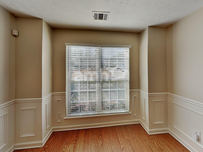 Building Photo - 361 Ash Trace Ln