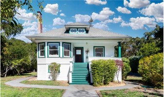 Building Photo - 3190 Woodside Rd