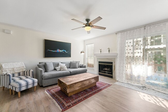 Building Photo - Get $500 OFF Luxury Renovated 1BR!!! — Move in by 02/14