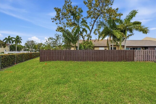 Building Photo - 11959 SW 122nd Ct