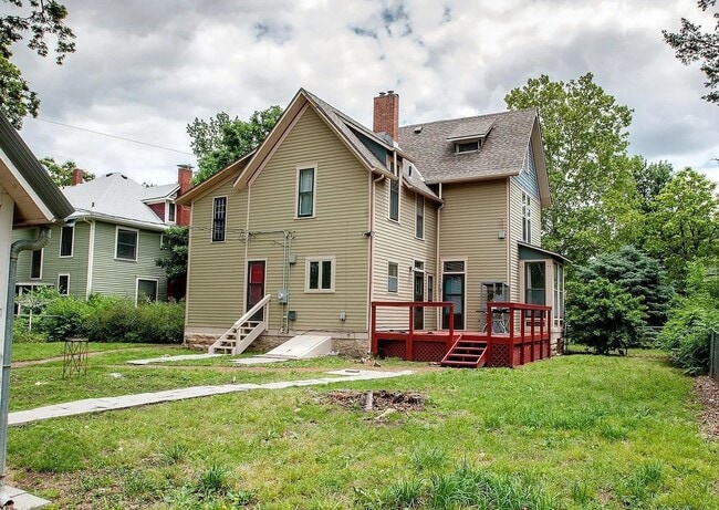 Building Photo - Gorgeous 19th Century Victorian showpiece