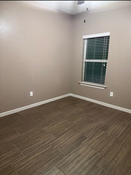 Building Photo - 11649 Great Abaco Ct