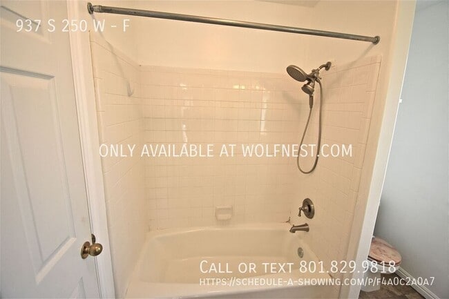 Building Photo - 937 S 250 W St