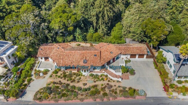 Building Photo - Executive Coastal Living at the Historic P...