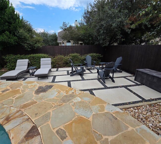 Building Photo - 8213 Endeavor Cir