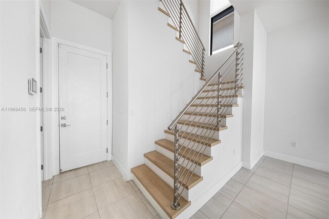 Building Photo - 8120 NW 43rd St