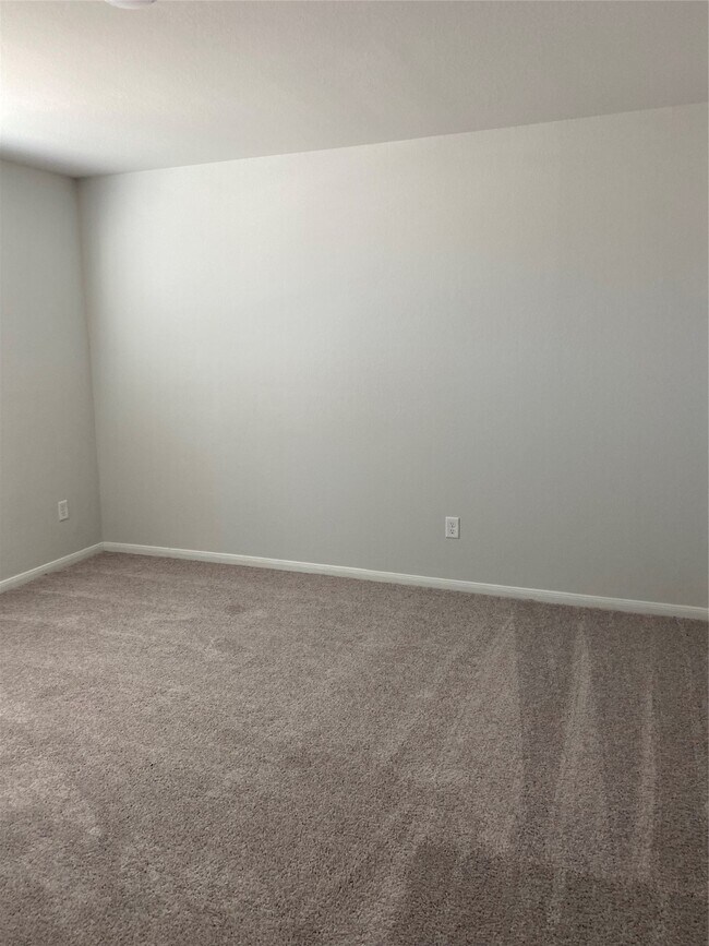 Building Photo - 2500 Bolinas Blf Dr