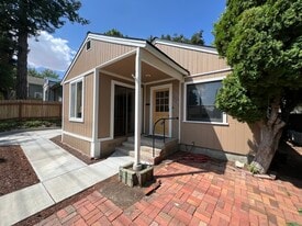 Building Photo - 312 NW Harrison St