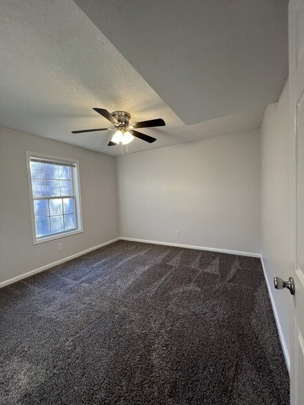 Building Photo - 116 Ballygar St