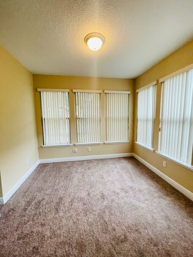 Building Photo - Thornhill Park-11507 Wakeworth St Orlando FL 32836