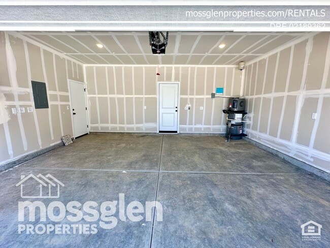 Building Photo - Welcome to Paseo at the Ranch!