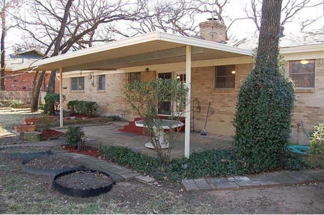 Building Photo - 214 Juniper St
