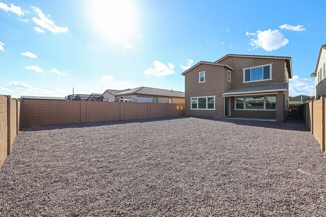 Building Photo - Available August 7th! Gated Community 4 Bedroom 3 Bathroom Home!