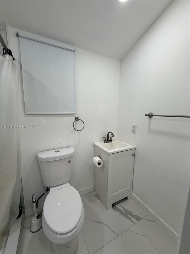 Building Photo - 1511 NW 45th St