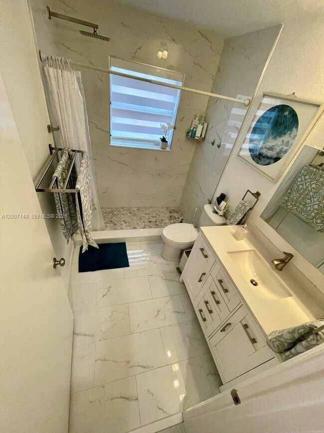 Building Photo - 1149 NW 126th Pl