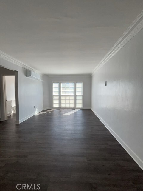 Building Photo - 3900 5th St