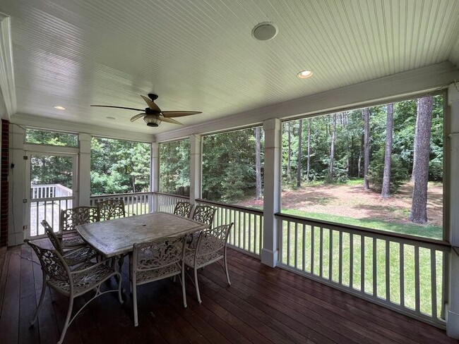 Building Photo - 1205 Enderbury Dr