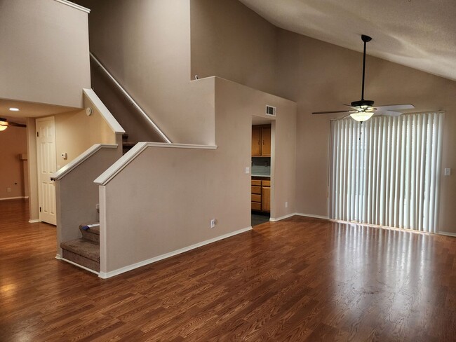 Building Photo - 3301 Chuckwagon St