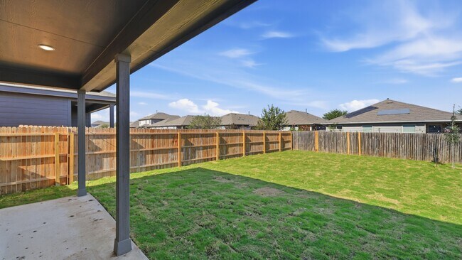 Building Photo - 2966 Cold Spring Dr