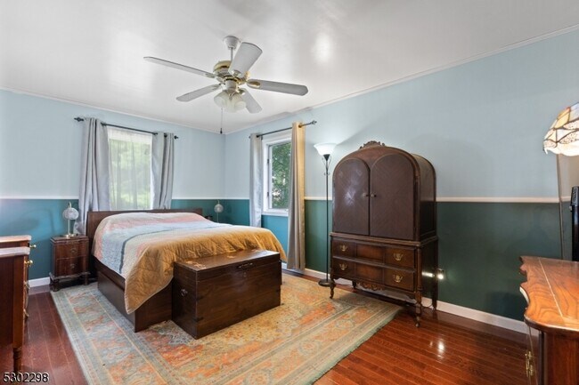 Building Photo - 31 Oliver Pl