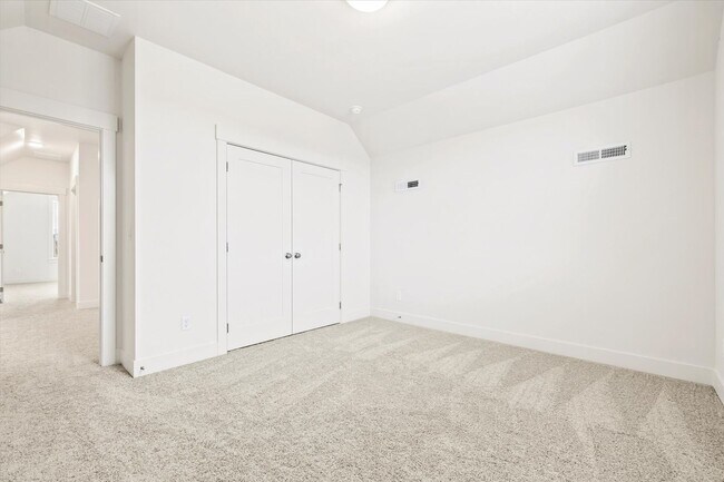 Building Photo - 3+3 Luxury Home in Eagle’s Prestigious Bellemeade Community