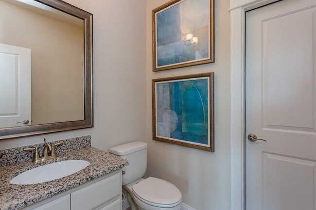 Building Photo - 2064 Bluestem Dr
