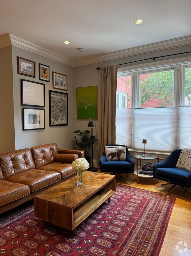 Building Photo - Charming 2BR | 2BA Condo in Logan Circle