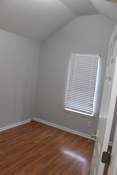 Building Photo - 3601 Waldrop Rd