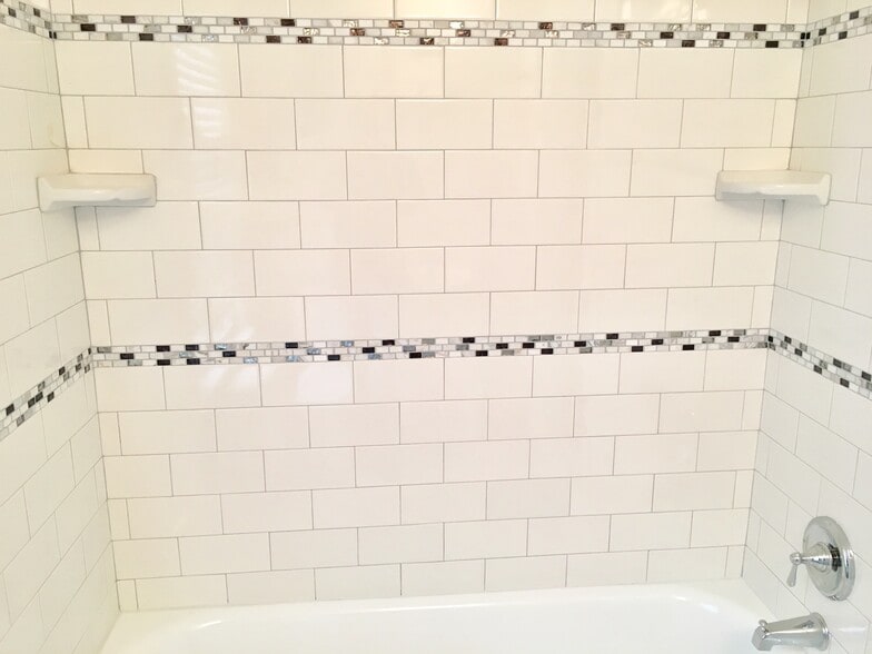 Building Photo - 2628 Traymore Rd