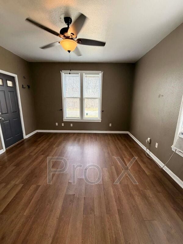 Building Photo - 408 E 41st St