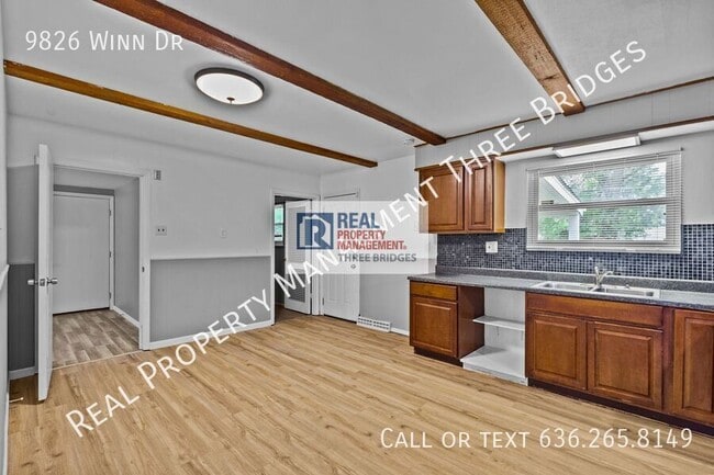 Building Photo - 9826 Winn Dr