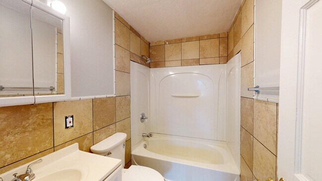 Building Photo - 7023 Clark Ave