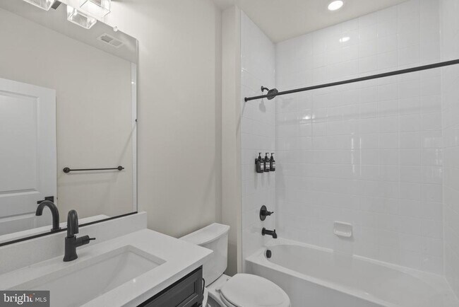 Building Photo - 7528 Zoe Ln