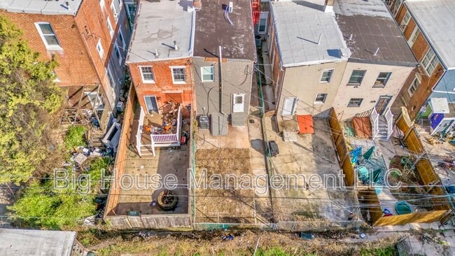 Building Photo - 1725 Hollins St