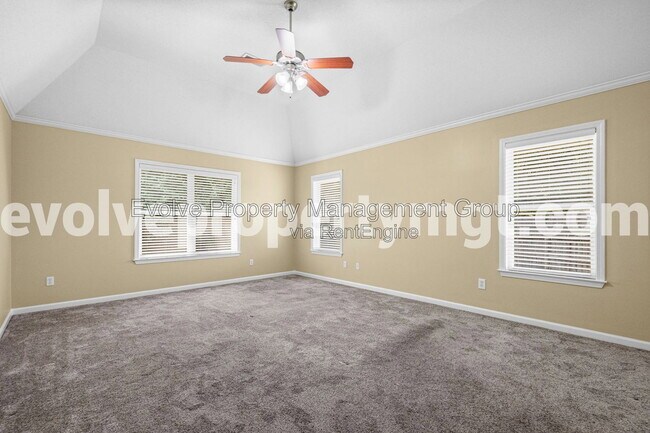 Building Photo - 6606 Baudette Cove