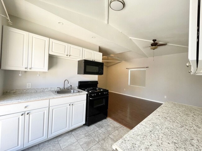 Building Photo - Cozy Studio ADU With Storage Shed
