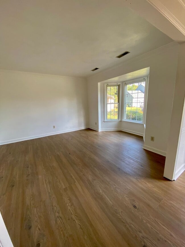 Building Photo - Wesleyan Pines