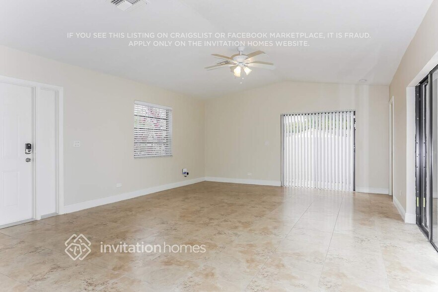 Building Photo - 14730 SW 158th St