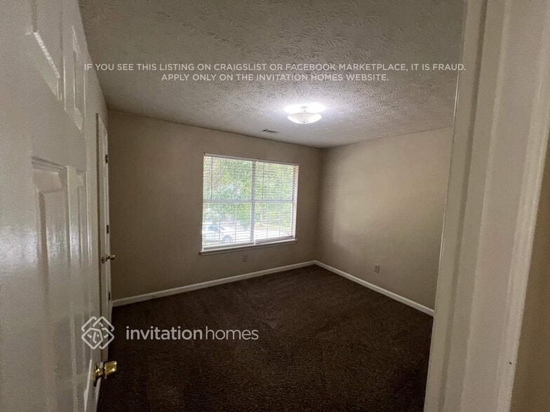 Building Photo - 2909 Da Vinci Blvd