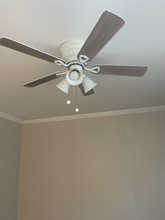 Building Photo - 6105 Trent Dr NW