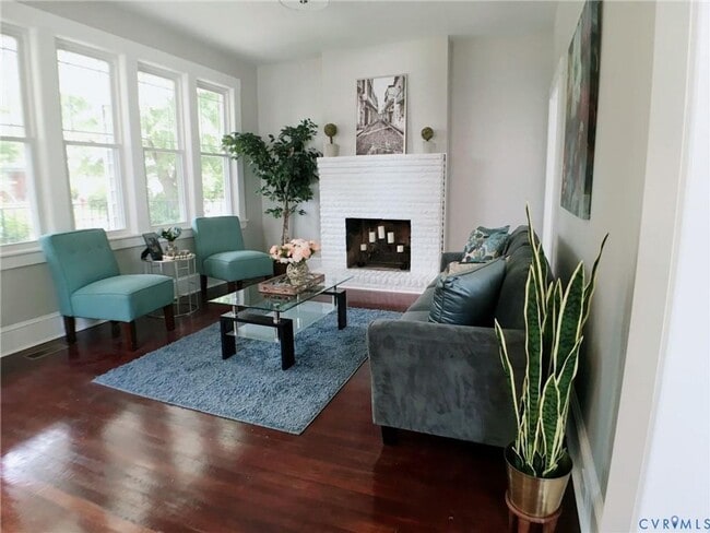 Building Photo - Beautifully renovated 2-story home with ensuite near Brookland Park Blvd