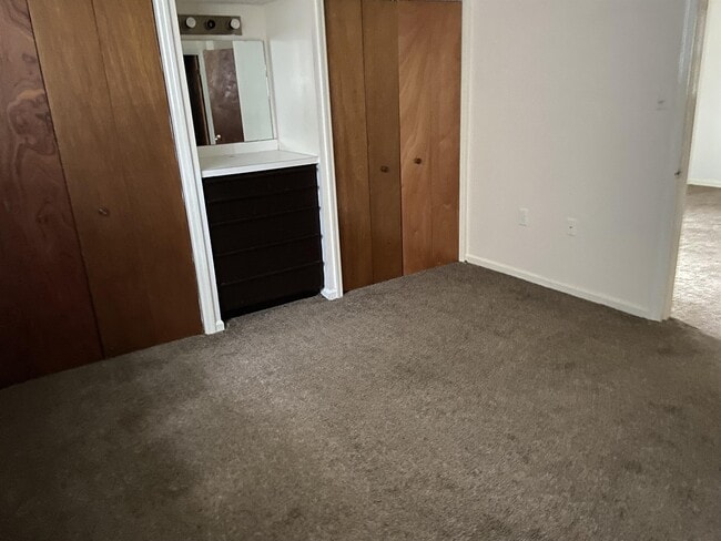 Building Photo - 2307 Bemiss Rd