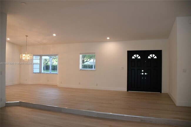 Building Photo - 7200 SW 132nd St