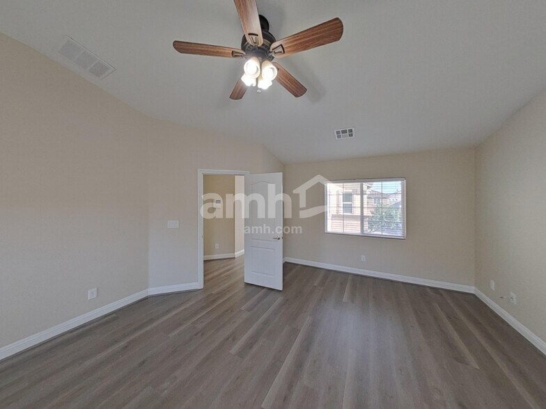 Building Photo - 1337 Cedar Berry Ct