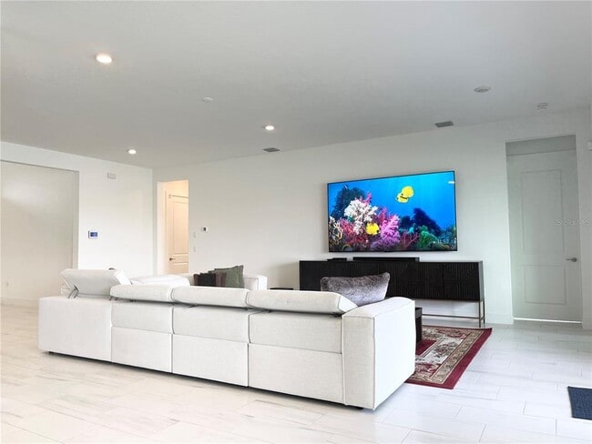 Building Photo - 8486 Ivy Stark Blvd