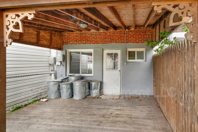 Building Photo - 7474 School Ave