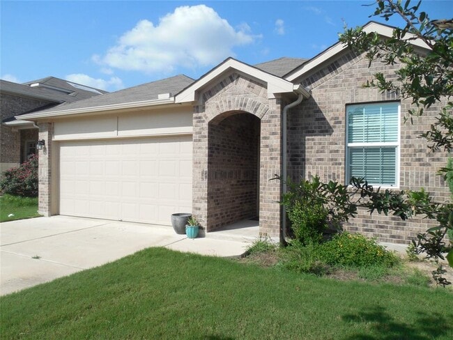 Primary Photo - 1009 Ferryman Dr