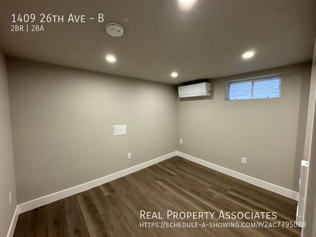 Building Photo - 1409 26th Ave