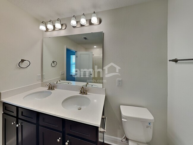 Building Photo - 2793 Ponds Trl